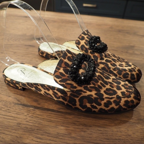 Adrianna Papell sz 7 leopard print mule flats w/ buckle of beads - Picture 1 of 13